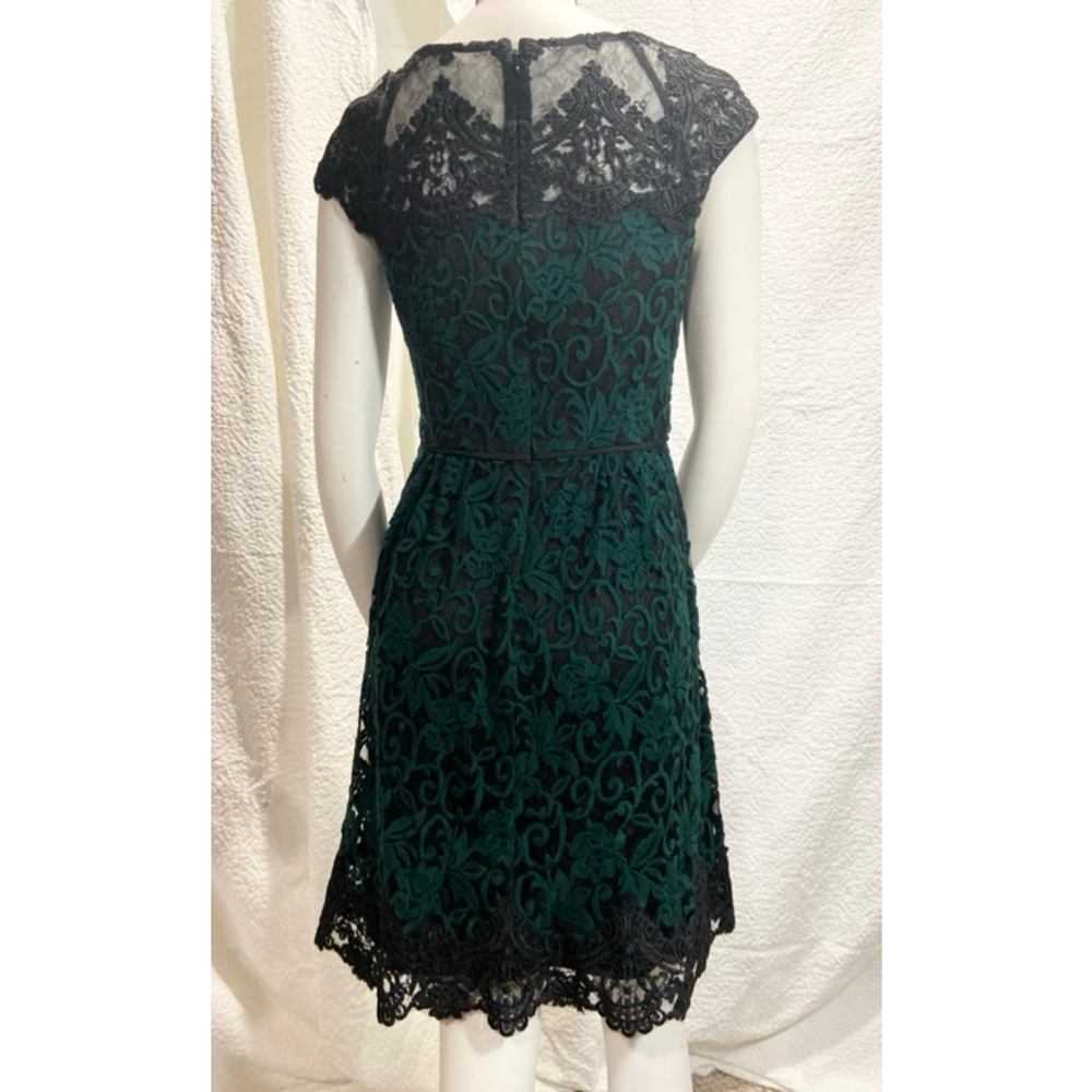 Adrianna Papell Green and‎ Black Lace Midi Dress Size 2 - Picture 6 of 11